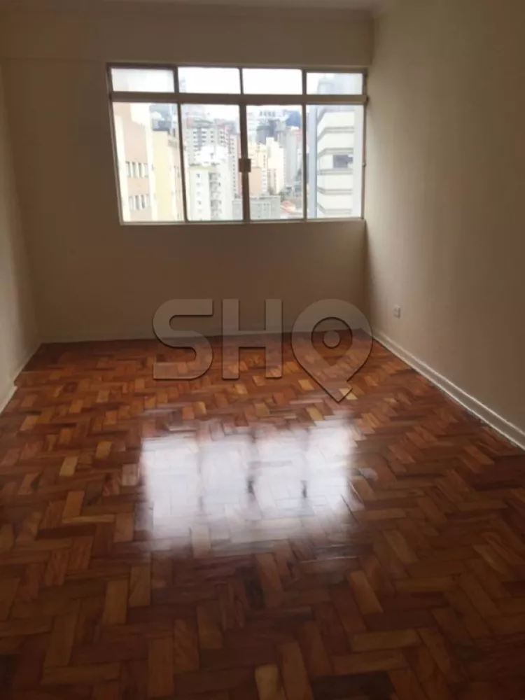 Apartamento à venda e aluguel com 1 quarto, 42m² - Foto 1