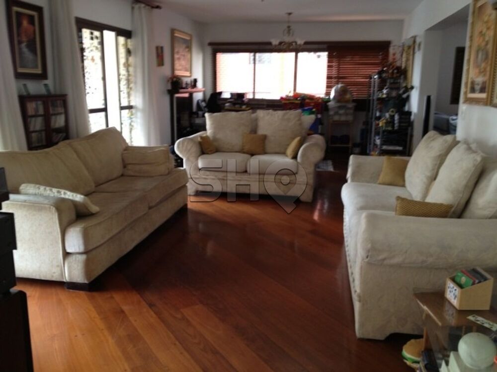 Apartamento, 3 quartos, 256 m² - Foto 1