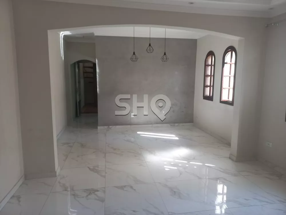 Casa à venda com 3 quartos, 269m² - Foto 2