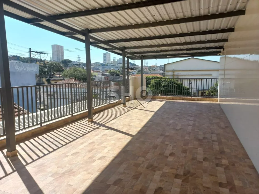 Casa à venda com 3 quartos, 269m² - Foto 10