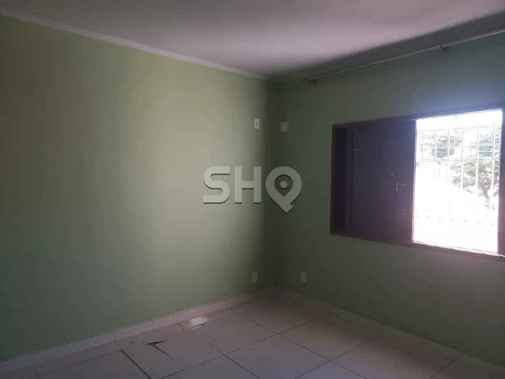 Casa à venda com 3 quartos, 269m² - Foto 4