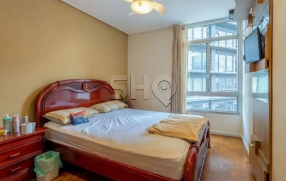 Apartamento à venda com 2 quartos, 70m² - Foto 4