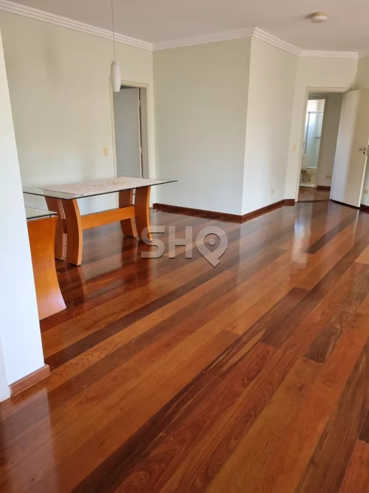 Apartamento à venda com 3 quartos, 130m² - Foto 2