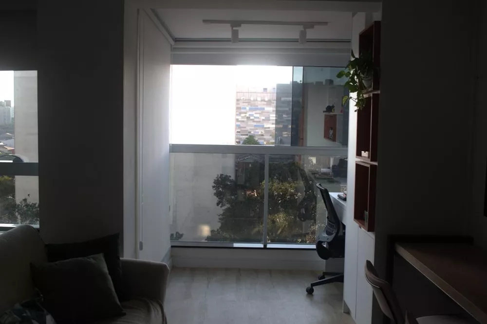 Apartamento à venda com 1 quarto, 30m² - Foto 2