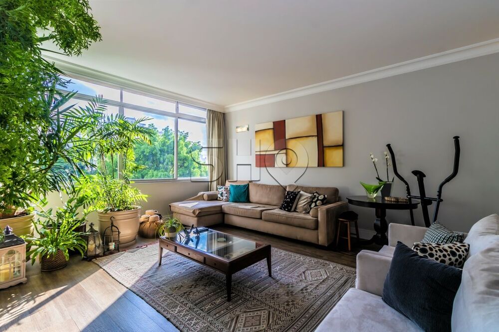 Apartamento à venda com 3 quartos, 220m² - Foto 5