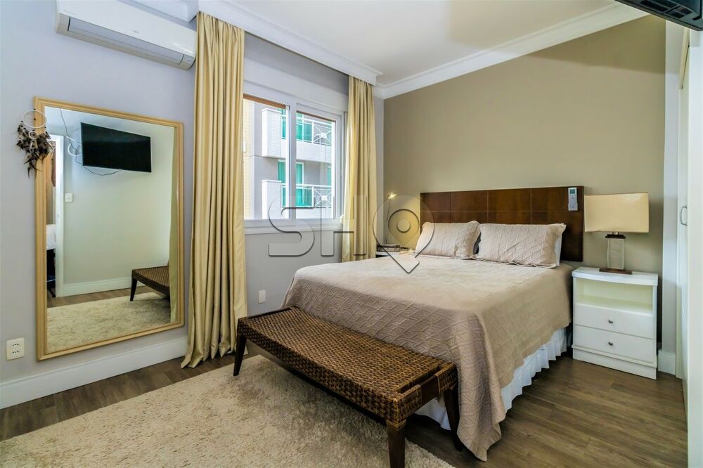 Apartamento à venda com 3 quartos, 220m² - Foto 8