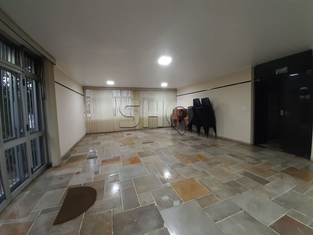 Apartamento à venda com 2 quartos, 73m² - Foto 4
