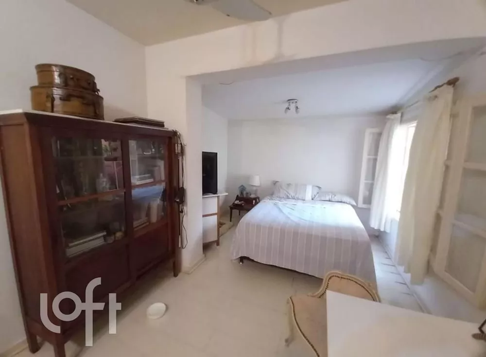 Apartamento à venda com 3 quartos, 200m² - Foto 4