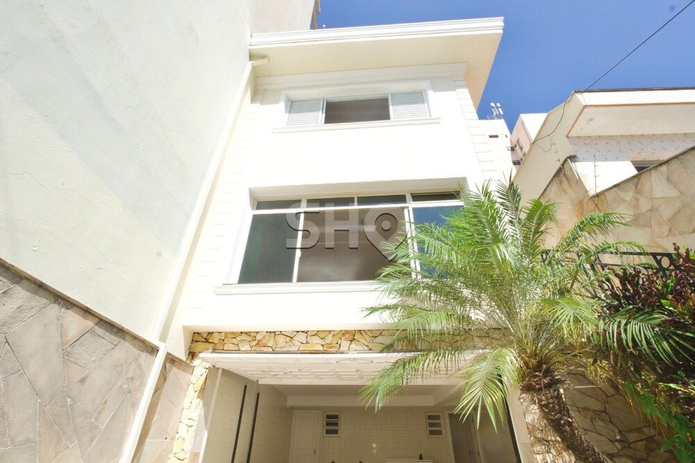 Casa, 3 quartos, 245 m² - Foto 1