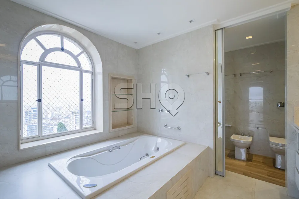 Apartamento, 4 quartos, 450 m² - Foto 1