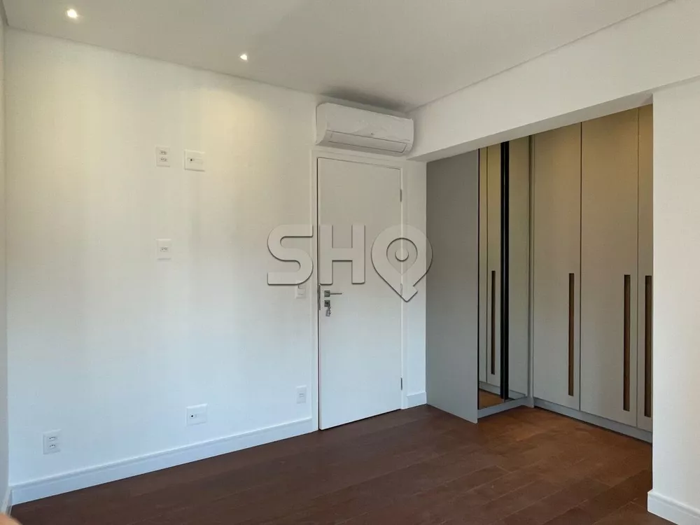 Apartamento, 4 quartos, 226 m² - Foto 1