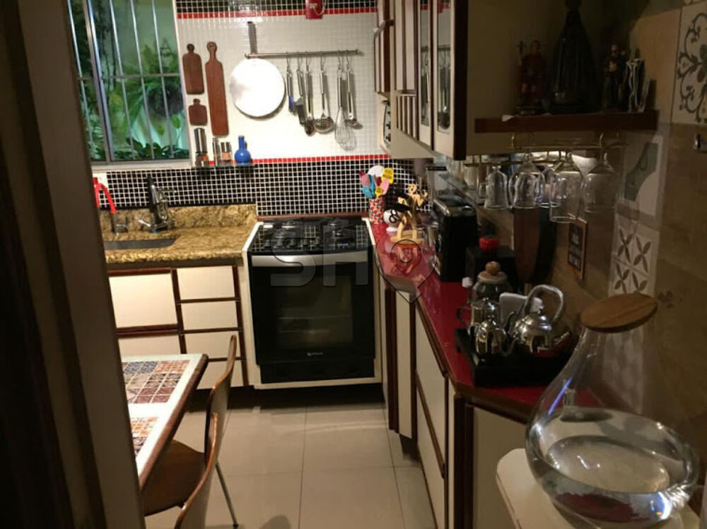 Sobrado à venda com 2 quartos, 132m² - Foto 3