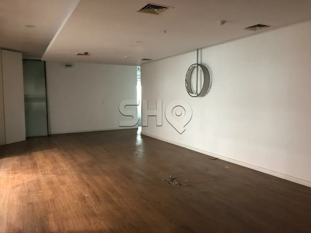 Loja-Salão, 3070 m² - Foto 1