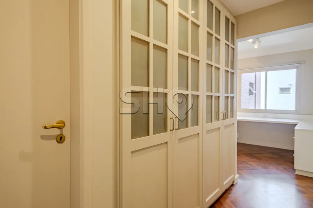 Apartamento, 4 quartos, 205 m² - Foto 4