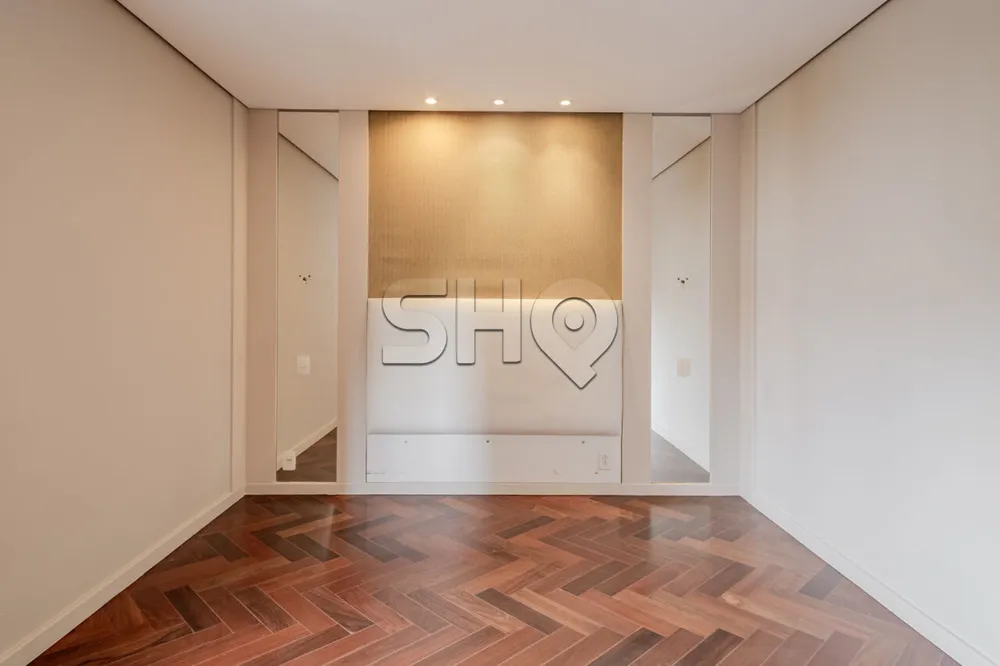 Apartamento, 4 quartos, 205 m² - Foto 1