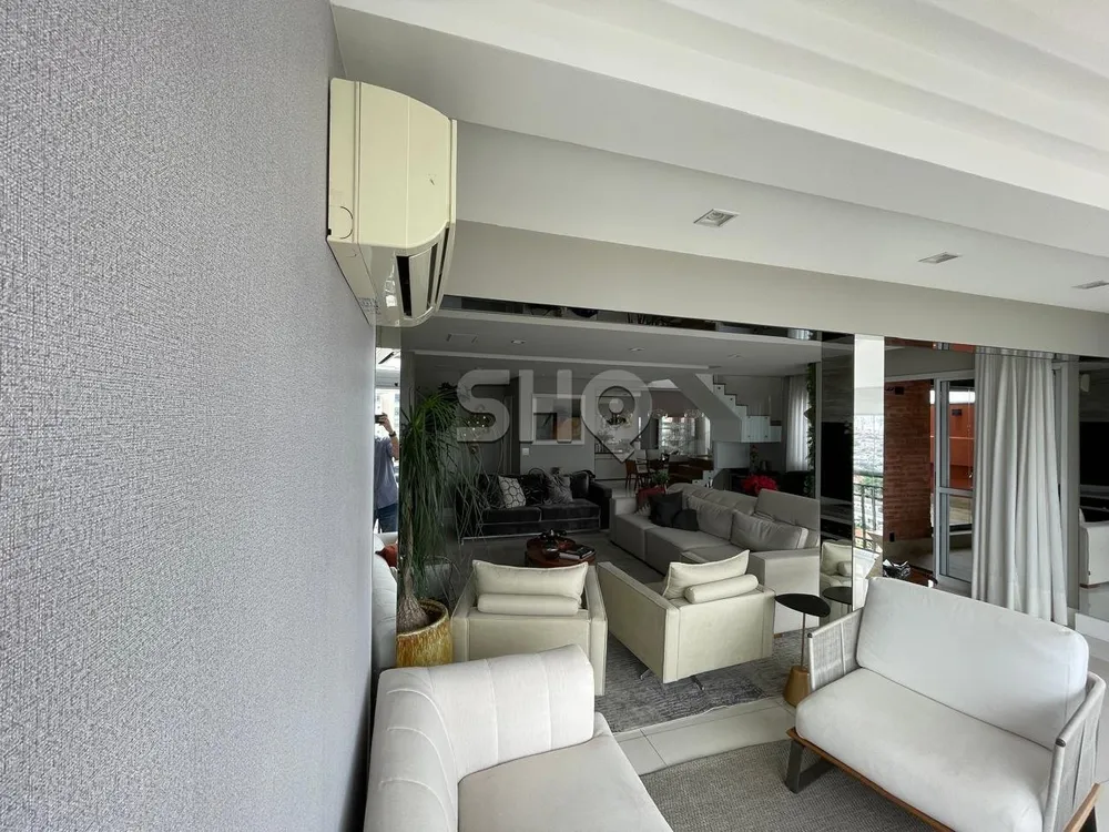 Apartamento, 3 quartos, 240 m² - Foto 2
