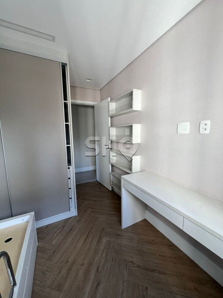 Apartamento à venda com 3 quartos, 75m² - Foto 3