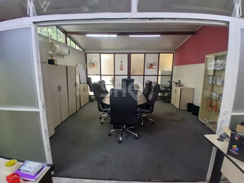 Sobrado, 3 quartos, 279 m² - Foto 2