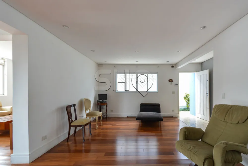 Sobrado, 4 quartos, 485 m² - Foto 1