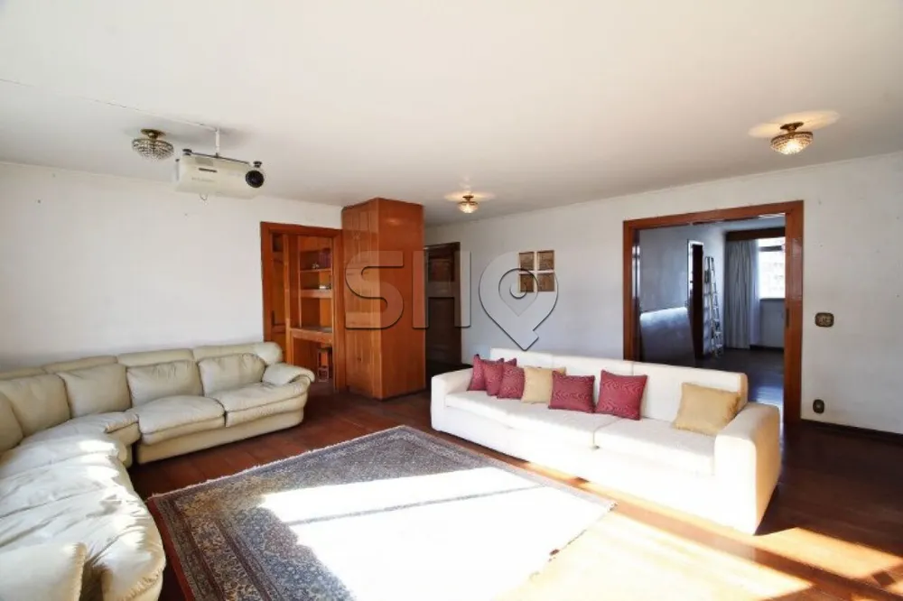 Apartamento, 3 quartos, 250 m² - Foto 1