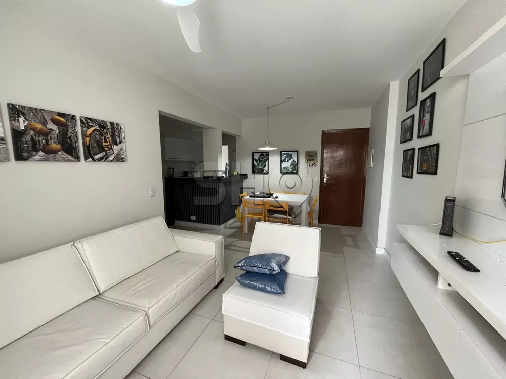 Apartamento à venda com 2 quartos, 68m² - Foto 3