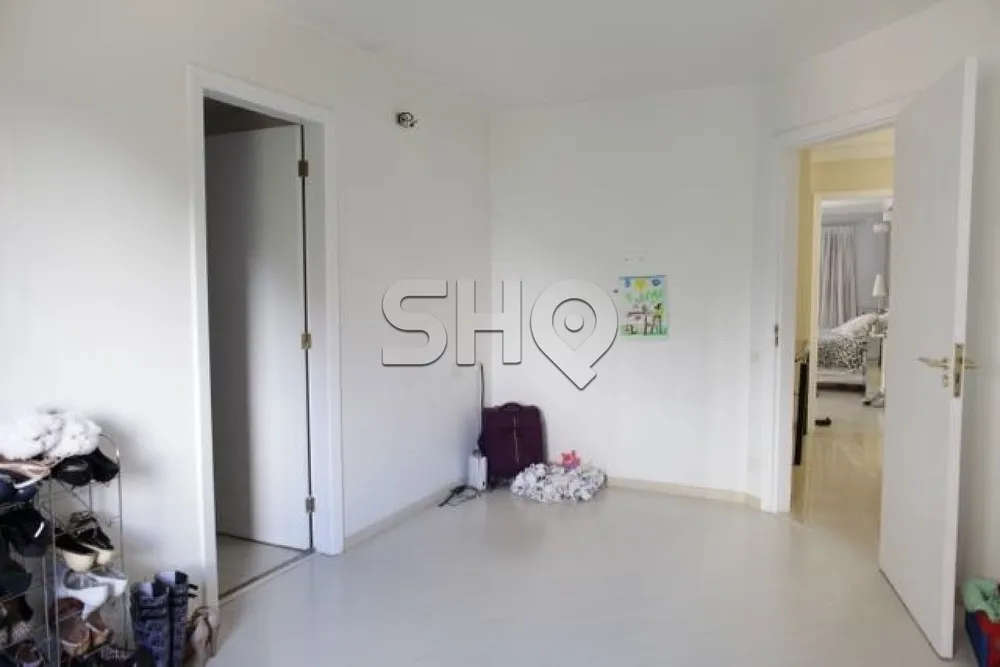 Apartamento, 3 quartos, 200 m² - Foto 1