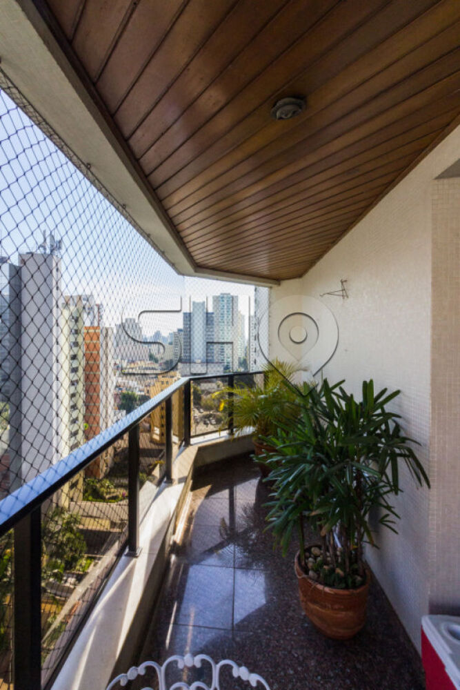 Apartamento à venda com 3 quartos, 170m² - Foto 8