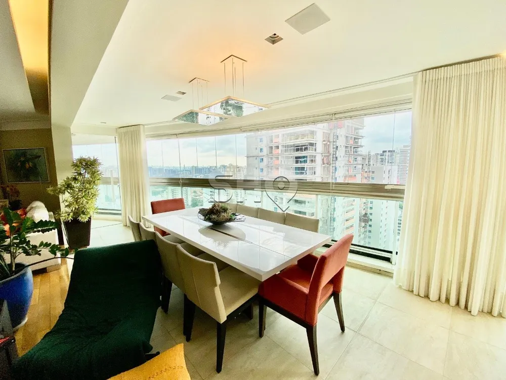 Apartamento, 3 quartos, 454 m² - Foto 2