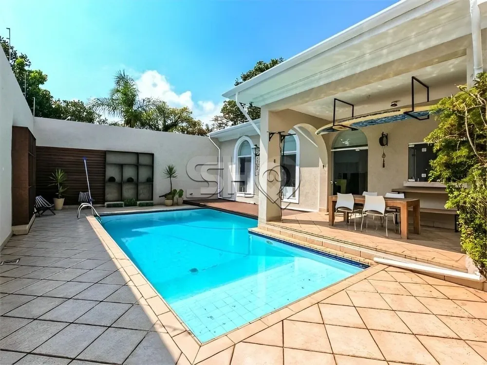 Casa, 4 quartos, 497 m² - Foto 1
