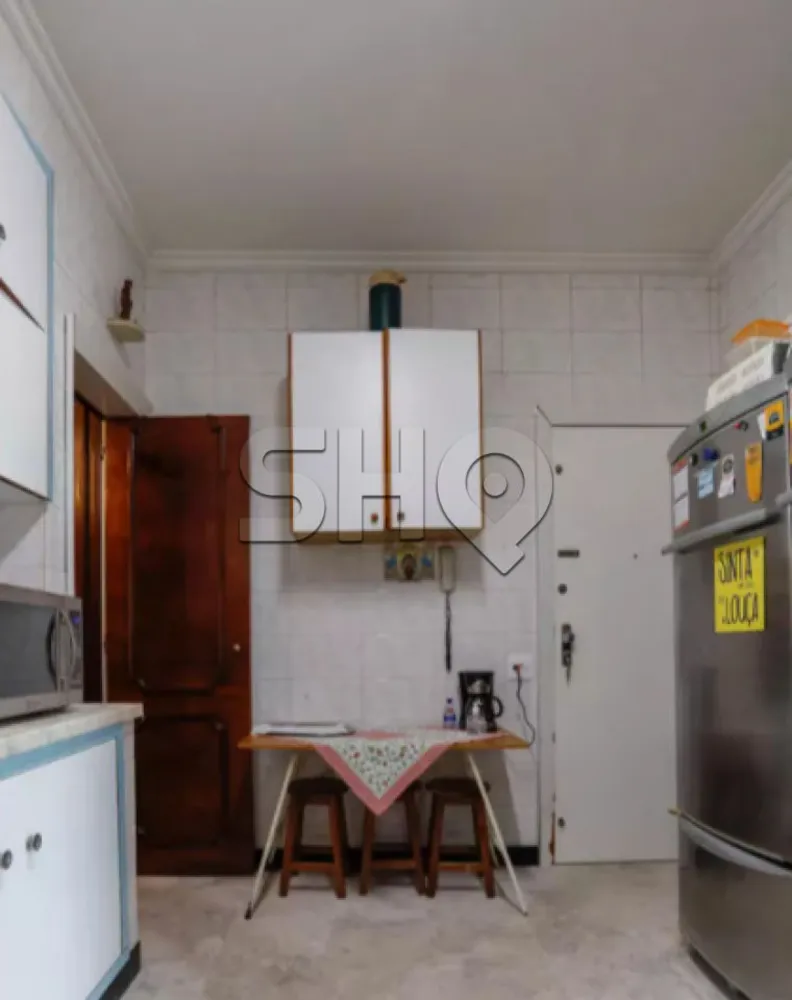 Apartamento, 3 quartos, 260 m² - Foto 1