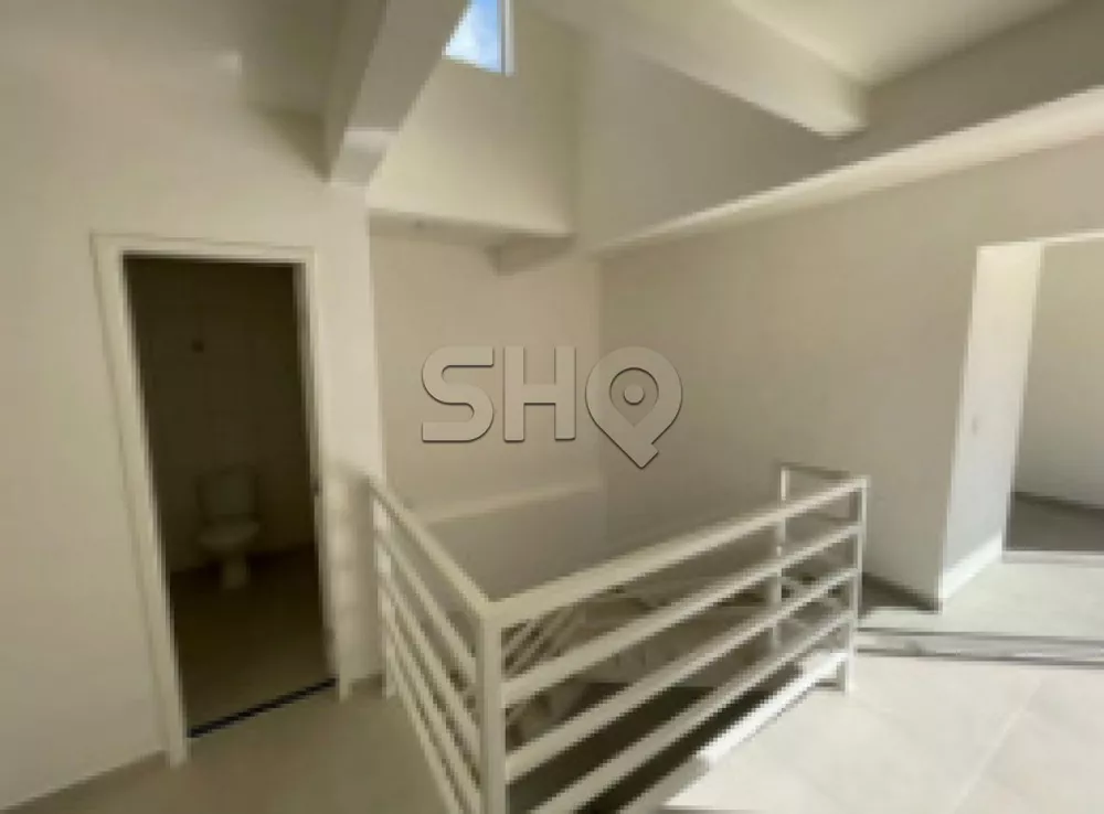 Casa Comercial para alugar com 2 quartos, 550m² - Foto 4