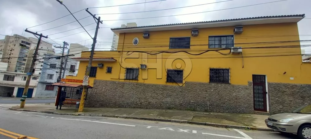 Casa Comercial para alugar com 7 quartos, 160m² - Foto 2