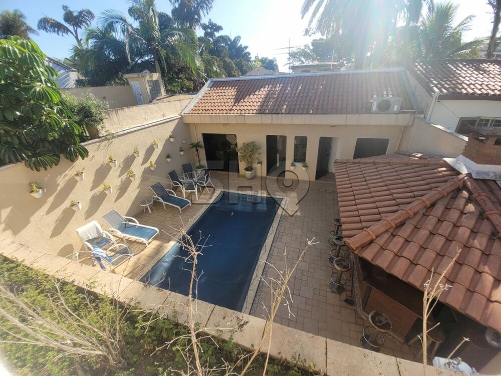 Sobrado, 4 quartos, 350 m² - Foto 1