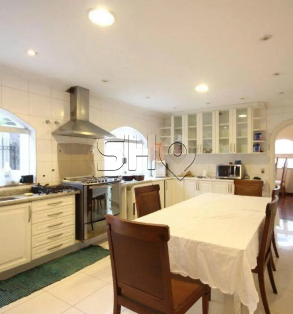 Casa, 5 quartos, 698 m² - Foto 1