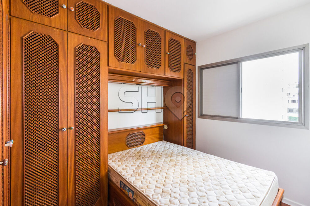Apartamento à venda com 1 quarto, 40m² - Foto 4