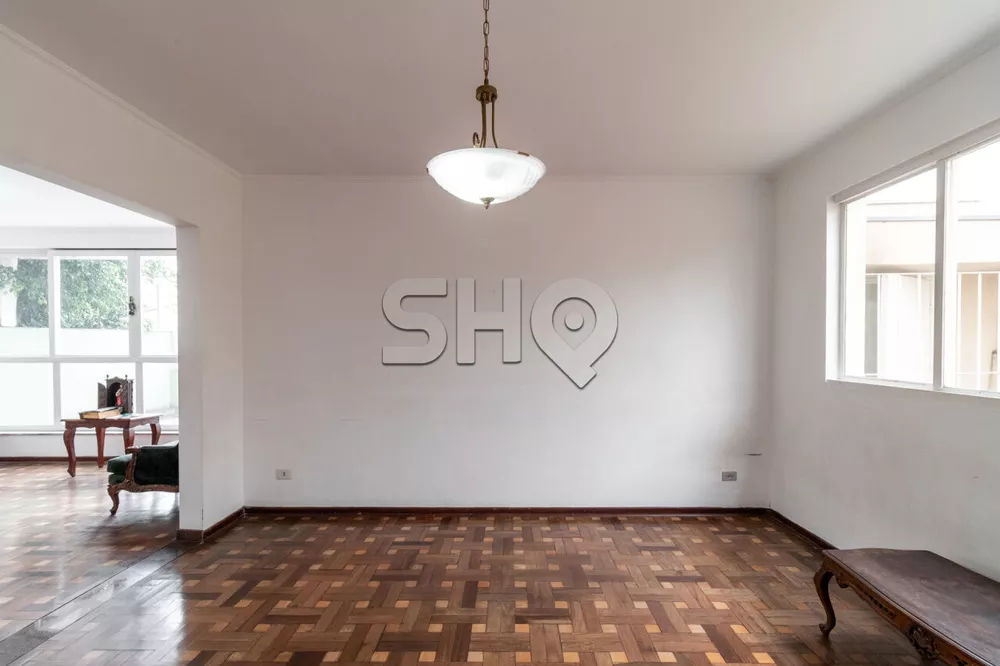 Casa à venda com 3 quartos, 242m² - Foto 5