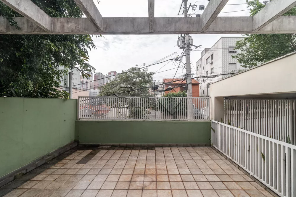 Casa à venda com 3 quartos, 242m² - Foto 7