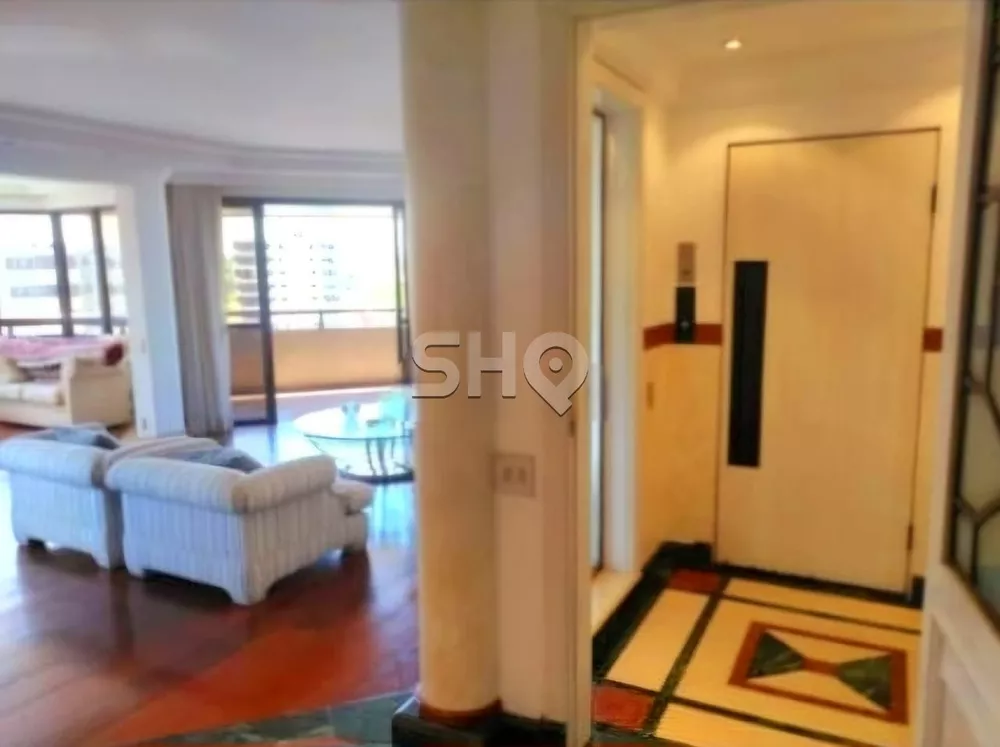 Apartamento à venda com 4 quartos, 227m² - Foto 2