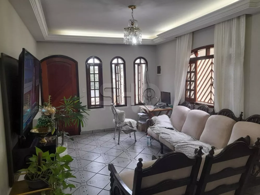 Sobrado à venda com 3 quartos, 160m² - Foto 1