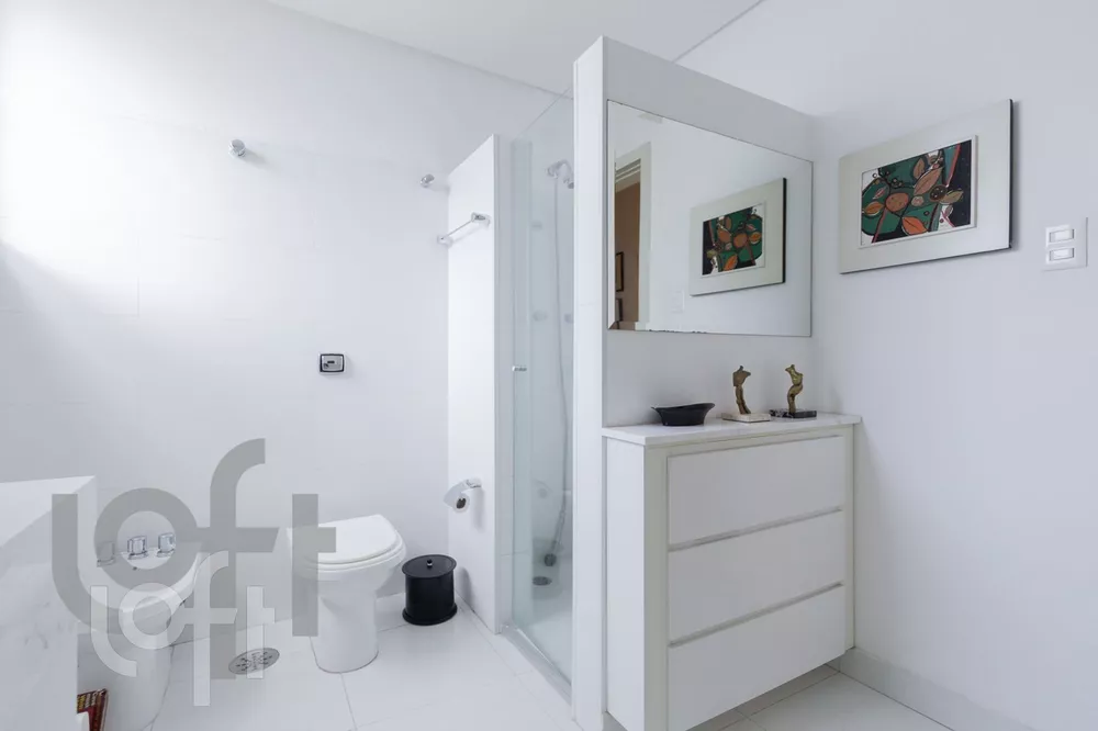 Apartamento à venda com 4 quartos, 256m² - Foto 3