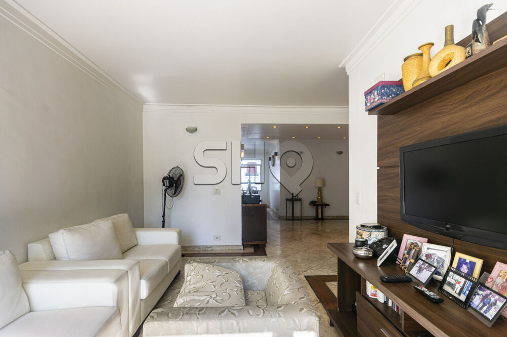 Apartamento, 4 quartos, 237 m² - Foto 1