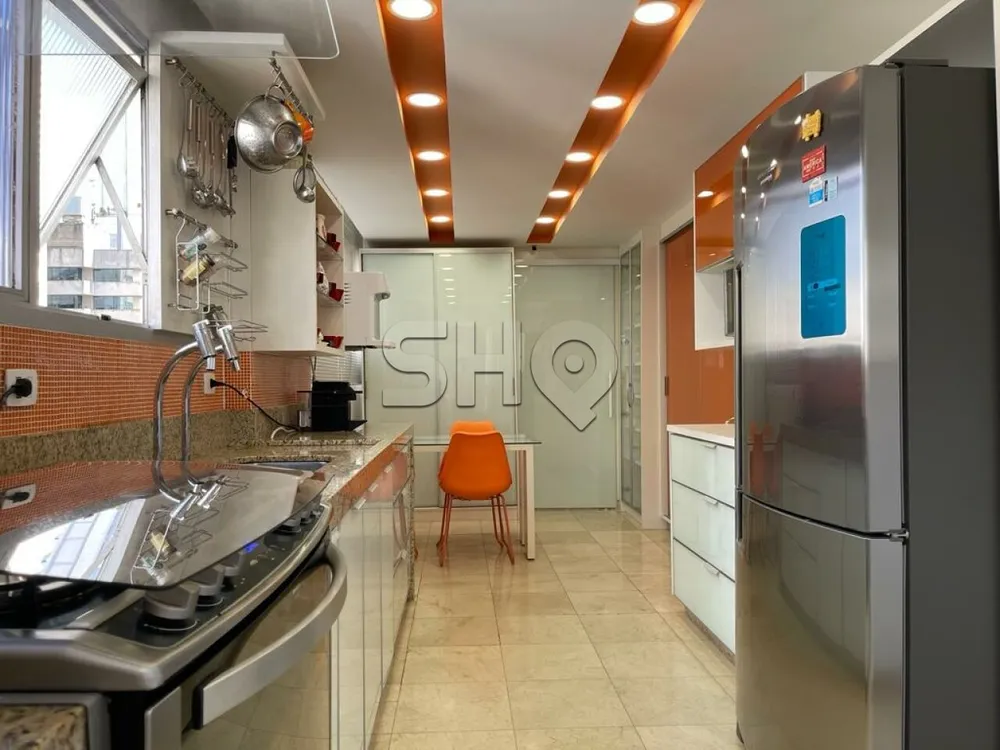 Apartamento, 4 quartos, 200 m² - Foto 1