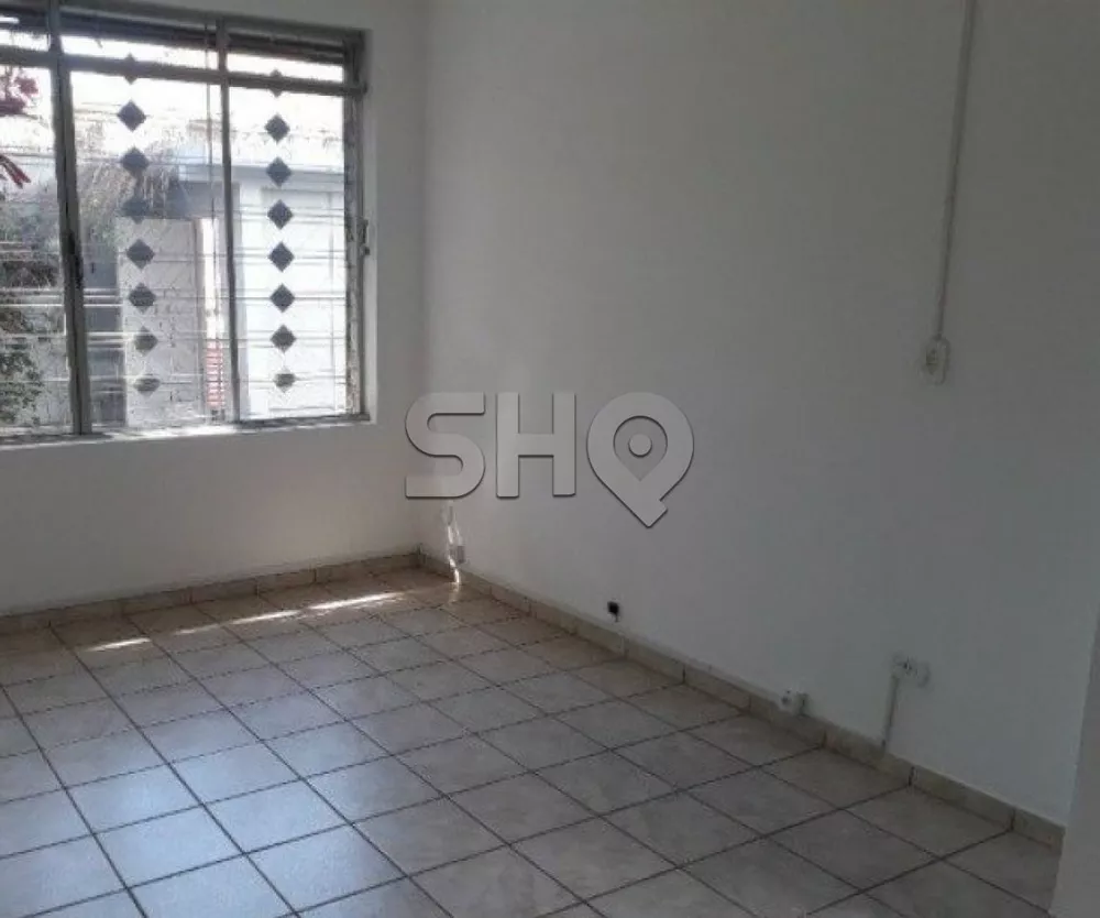 Sobrado à venda com 3 quartos, 220m² - Foto 1