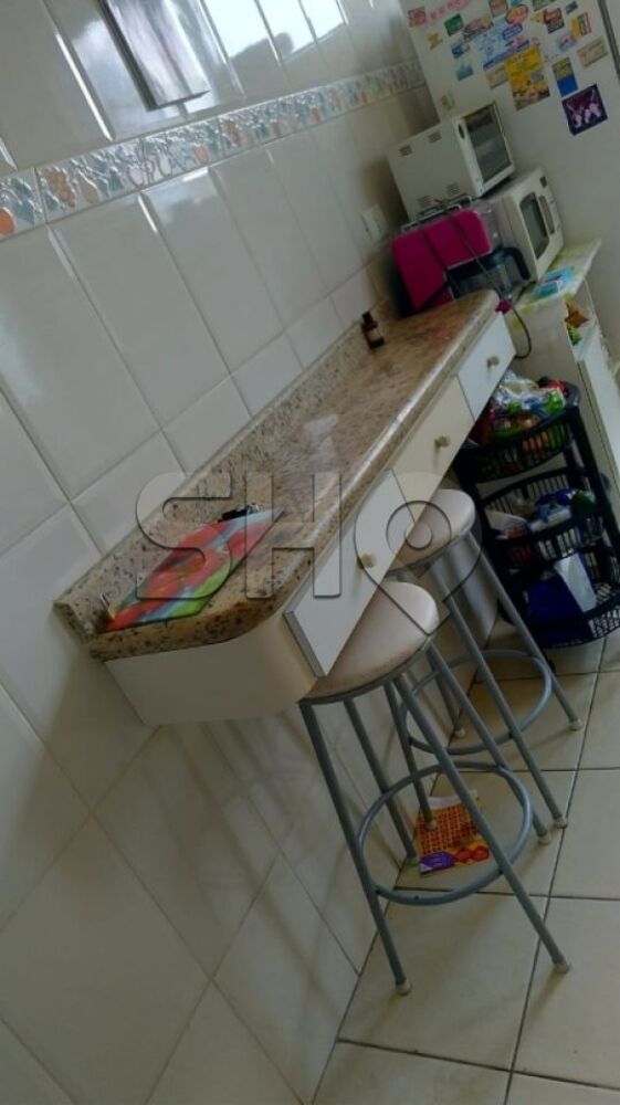 Apartamento à venda com 2 quartos, 80m² - Foto 9