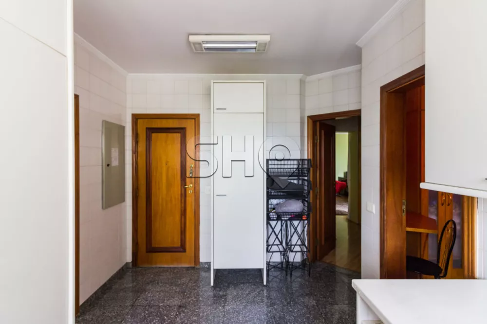 Apartamento, 4 quartos, 255 m² - Foto 2