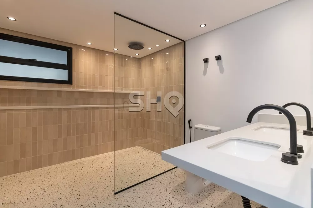 Apartamento à venda com 3 quartos, 220m² - Foto 8