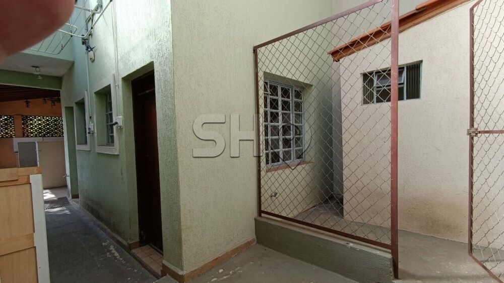 Casa à venda com 2 quartos, 227m² - Foto 4