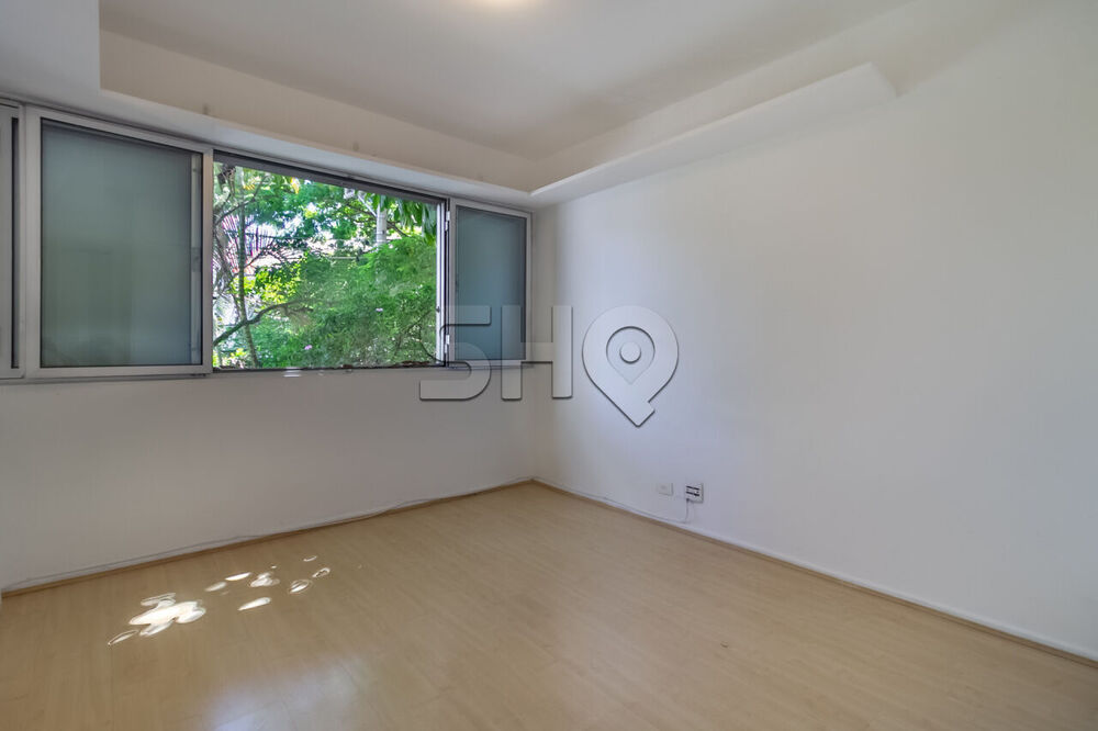 Apartamento para alugar com 3 quartos, 130m² - Foto 9