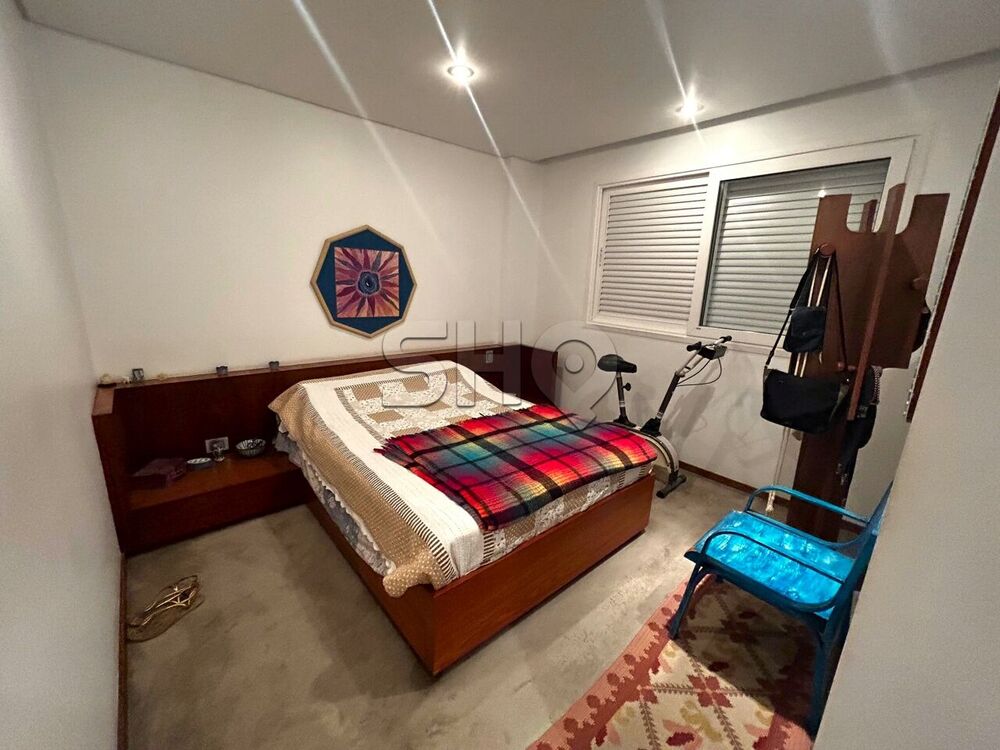 Apartamento à venda com 4 quartos, 170m² - Foto 17