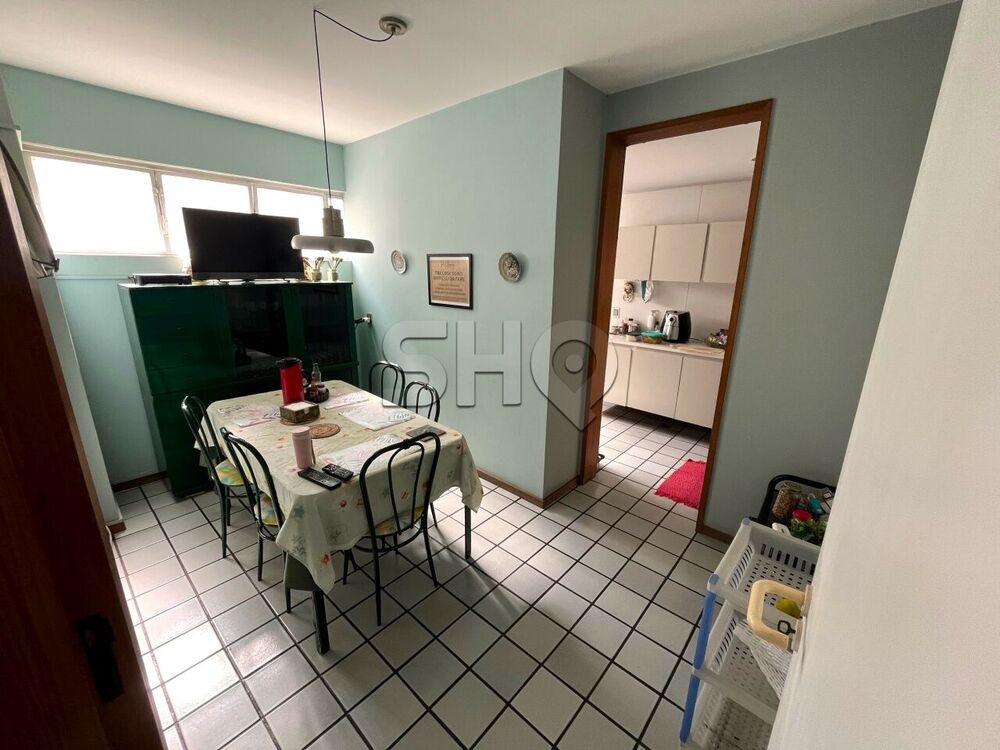 Apartamento à venda com 4 quartos, 170m² - Foto 4